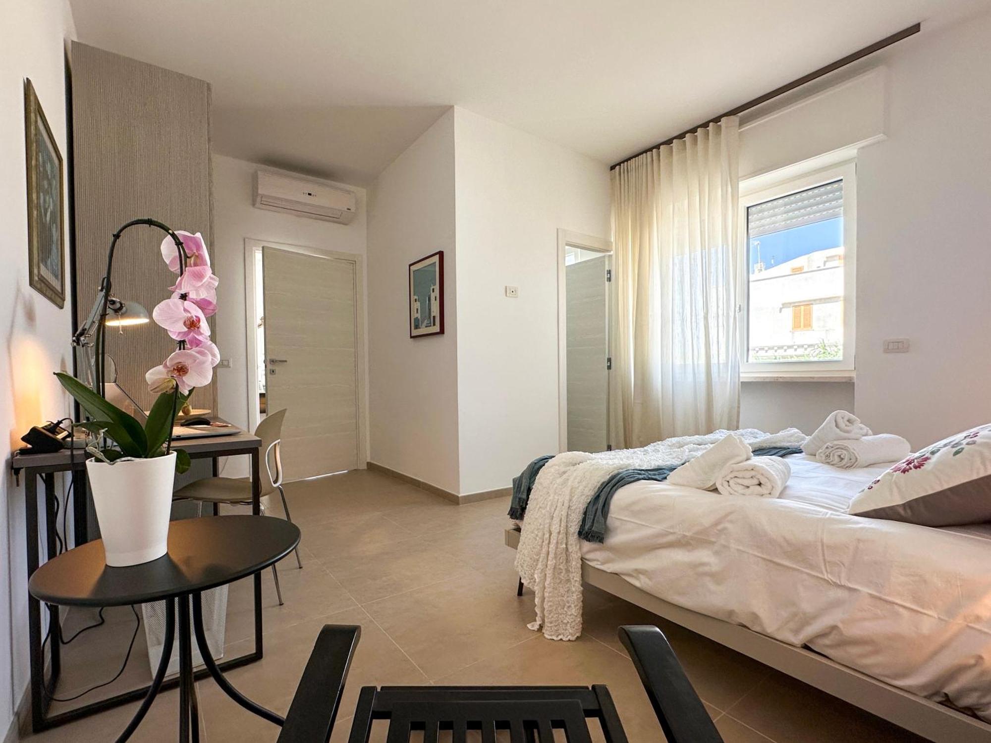 Flowing House Brindisi Exterior foto